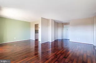 1121 University Blvd W, Silver Spring, MD 20902 - Photo 8