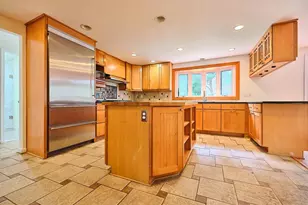 9124 Copenhaver Dr, Potomac, MD 20854 - Photo 10