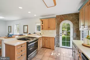 105 Summerfield Rd, Chevy Chase, MD 20815 - Photo 16