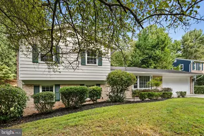 11905 Ambleside Drive, Potomac, MD 20854 - Photo 2