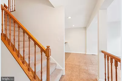 20633 Highland Hall Drive, Gaithersburg, MD 20886 - Photo 8