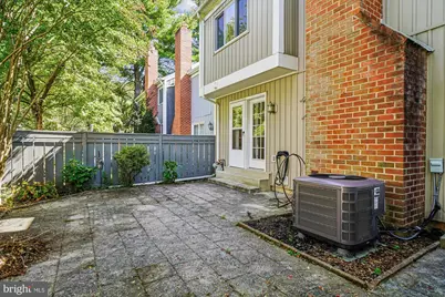 20633 Highland Hall Drive, Gaithersburg, MD 20886 - Photo 38