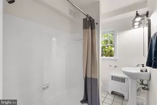 199 Talbott St, Rockville, MD 20852 - Photo 26
