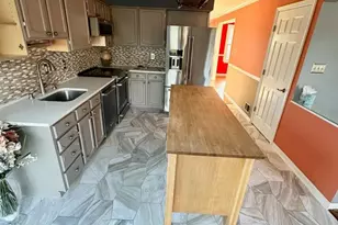 10715 Hunters Chase Ln, Damascus, MD 20872 - Photo 8