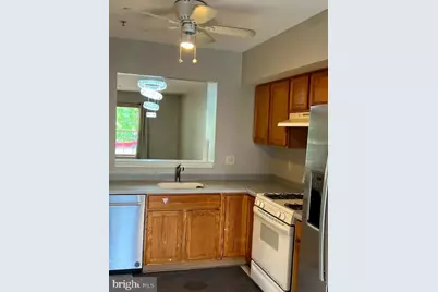 2066 University Boulevard W #7, Silver Spring, MD 20902 - Photo 6