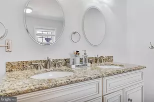 11008 Wickshire Way, Rockville, MD 20852 - Photo 30