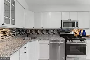 2114 Bonnywood Ln, Silver Spring, MD 20902 - Photo 10