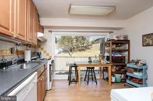 13710 Arctic Ave, Rockville, MD 20853 - Photo 6