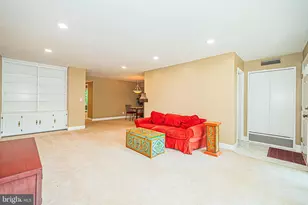 7539 Spring Lake Dr, Bethesda, MD 20817 - Photo 8