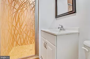 11834 Goya, Potomac, MD 20854 - Photo 44