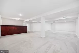 19810 Madrigal Dr, Germantown, MD 20876 - Photo 32