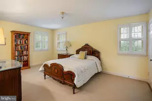 8126 Kerry Ln, Chevy Chase, MD 20815 - Photo 20