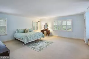 8126 Kerry Ln, Chevy Chase, MD 20815 - Photo 16