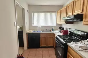 10618 Kenilworth Ave, Bethesda, MD 20814 - Photo 2