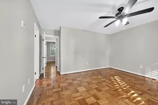 627 Azalea Dr, Rockville, MD 20850 - Photo 14
