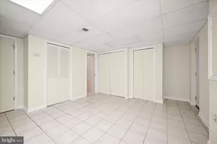 11828 Enid Dr, Potomac, MD 20854 - Photo 40