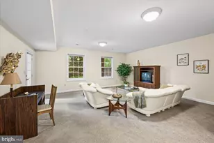 7804 Gate Post Way, Potomac, MD 20854 - Photo 22