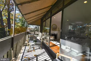 4924 Sentinel Dr, Bethesda, MD 20816 - Photo 4