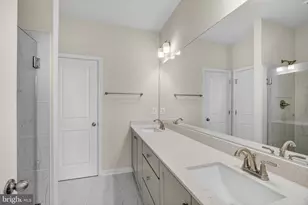 10042 Harper Vale Rd, Montgomery Village, MD 20886 - Photo 10