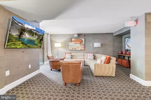 10101 Grosvenor Pl, Rockville, MD 20852 - Photo 16