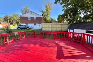 12215 Hunters Ln, Rockville, MD 20852 - Photo 6