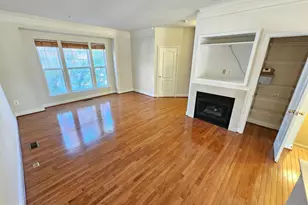 9820 Darcy Forest Dr, Silver Spring, MD 20910 - Photo 14