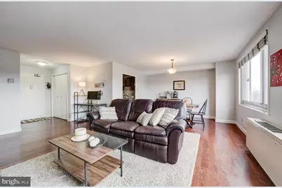 1900 Lyttonsville Road #1105, Silver Spring, MD 20910 - Photo 4