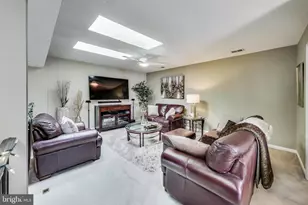 10021 Vanderbilt Cir, Rockville, MD 20850 - Photo 20