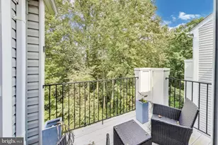 10021 Vanderbilt Cir, Rockville, MD 20850 - Photo 18