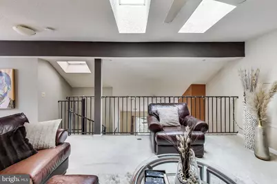 10021 Vanderbilt Cir #14, Rockville, MD 20850 - Photo 22