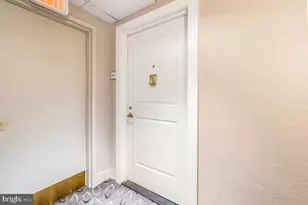 4601 N Park Ave, Chevy Chase, MD 20815 - Photo 30