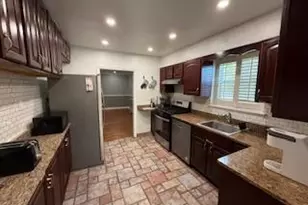 8613 Leonard Dr, Silver Spring, MD 20910 - Photo 10
