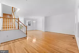 9443 Fields Rd, Gaithersburg, MD 20878 - Photo 12