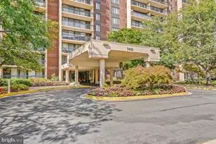 7401 Westlake Terrace, Bethesda, MD 20817 - Photo 2