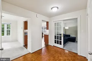 18559 Cape Jasmine Way, Gaithersburg, MD 20879 - Photo 4