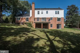 9601 Persimmon Tree Rd, Potomac, MD 20854 - Photo 24