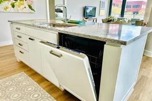 4960 Fairmont Ave, Bethesda, MD 20814 - Photo 18