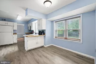 2017 Serpentine Terrace, Silver Spring, MD 20904 - Photo 6