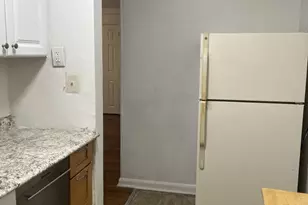 912 Prospect St, Takoma Park, MD 20912 - Photo 8