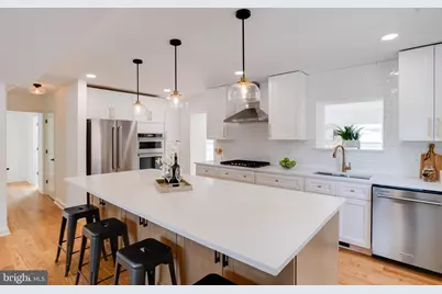 9518 Old Georgetown Road, Bethesda, MD 20814 - Photo 18