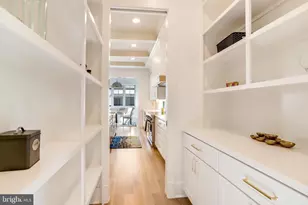 4517 Clermont Pl, Garrett Park, MD 20896 - Photo 26