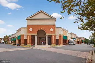 801 Pleasant Dr, Rockville, MD 20850 - Photo 32