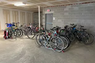 801 Pleasant Dr, Rockville, MD 20850 - Photo 26