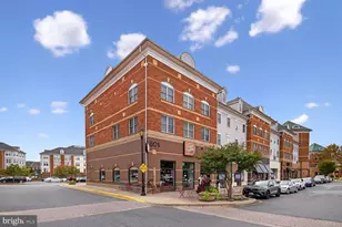 801 Pleasant Dr, Rockville, MD 20850 - Photo 40