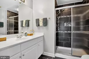 801 Pleasant Dr, Rockville, MD 20850 - Photo 20