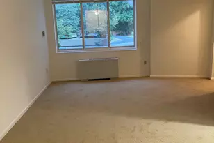 10401 Grosvenor Pl, Rockville, MD 20850 - Photo 6