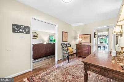 9809 Canal Road, Gaithersburg, MD 20886 - Photo 4