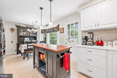 9809 Canal Road, Gaithersburg, MD 20886 - Photo 8