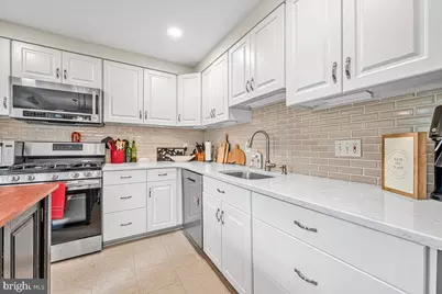 9809 Canal Road, Gaithersburg, MD 20886 - Photo 10