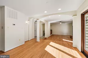 5704 Mossrock Dr, North Bethesda, MD 20852 - Photo 14